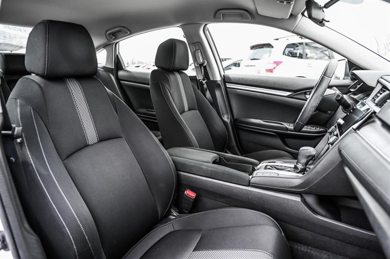honda Civic Sedan 2021 - 18