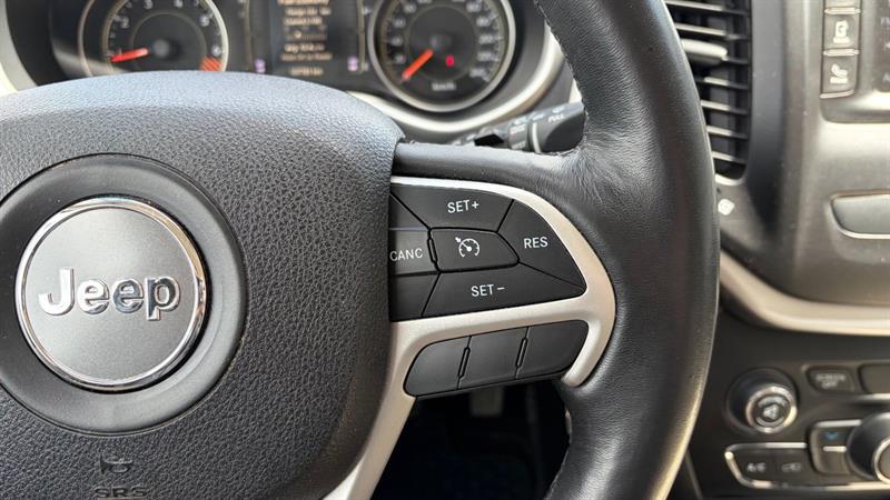 jeep Cherokee 2015 - 13