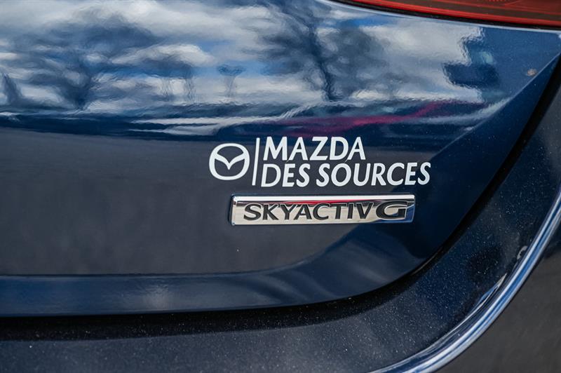mazda Mazda3 2022 - 8