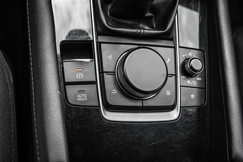 mazda Mazda3 2022 - 13