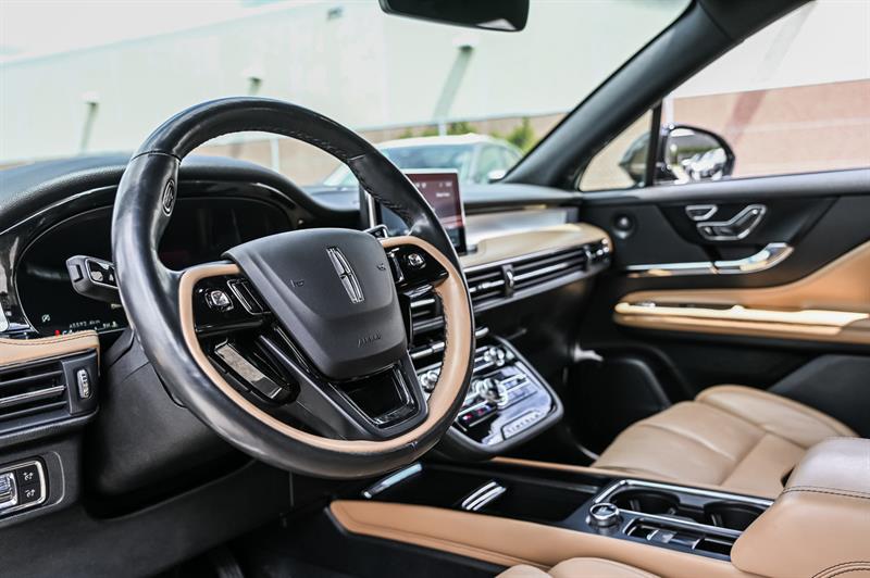 lincoln Corsair 2021 - 11