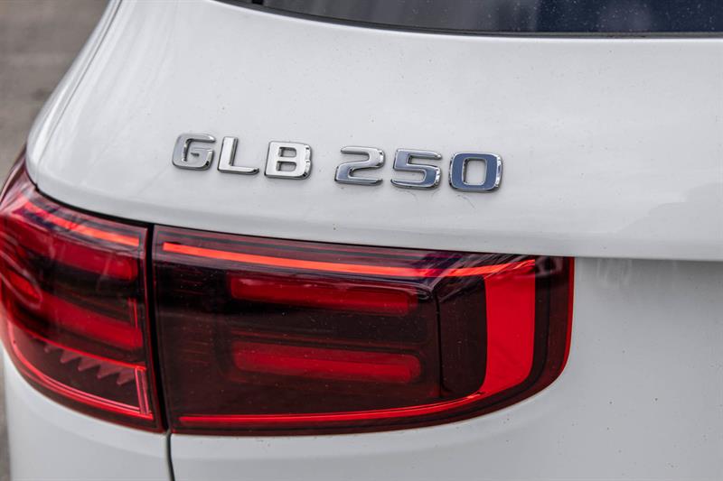 mercedes-benz GLB250 2025 - 14