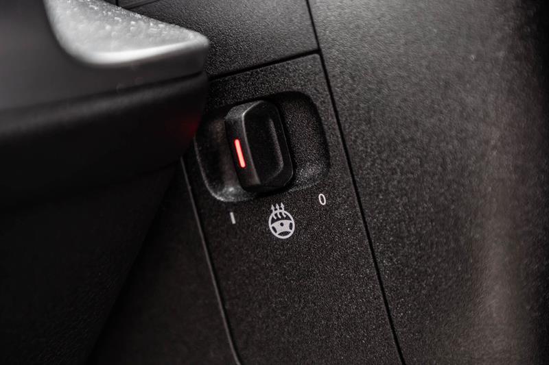 mercedes-benz GLB250 2025 - 23