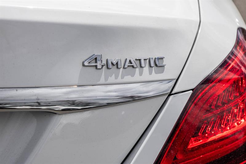 mercedes-benz C300 2021 - 9