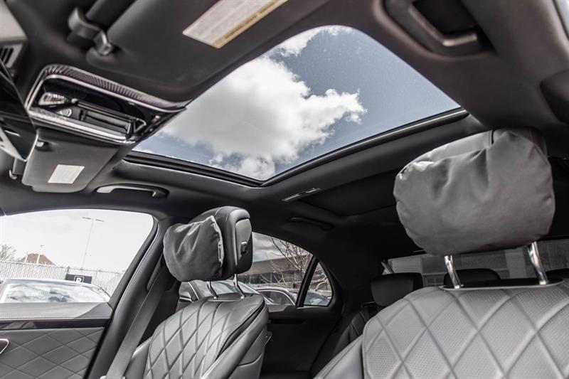 mercedes-benz S580 2021 - 33