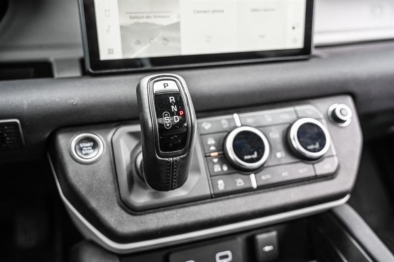 land rover Defender 2023 - 14