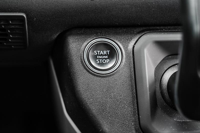 land rover Defender 2023 - 15