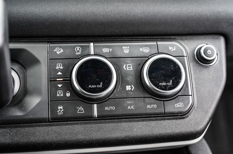 land rover Defender 2023 - 16