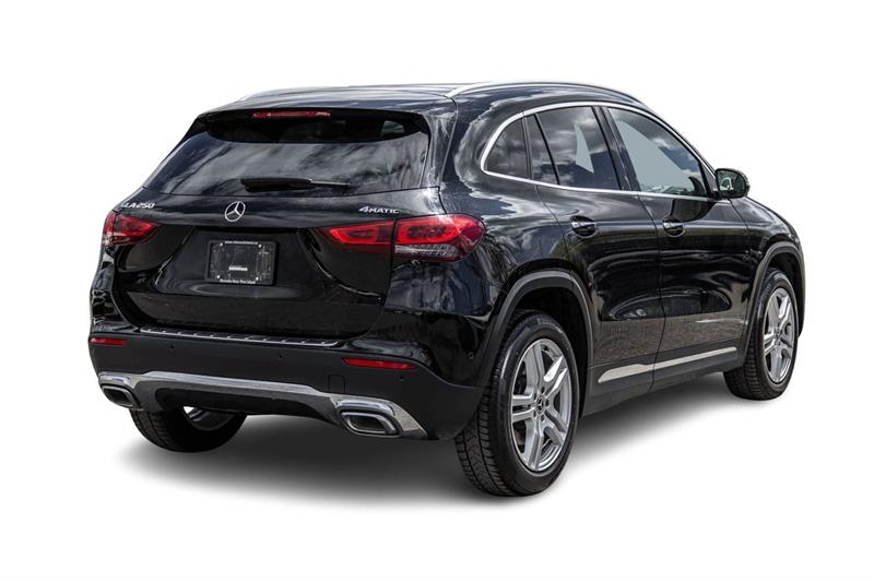 mercedes-benz GLA250 2022 - 6
