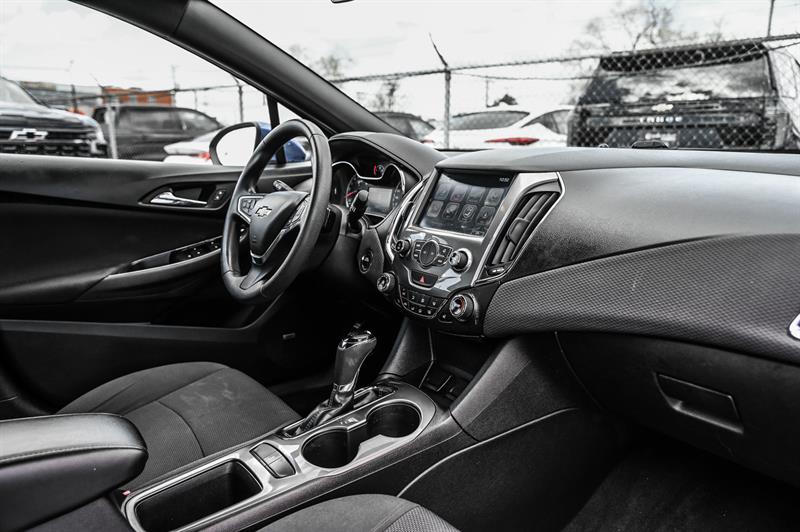 chevrolet Cruze 2017 - 27