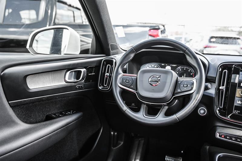 volvo XC40 2020 - 28