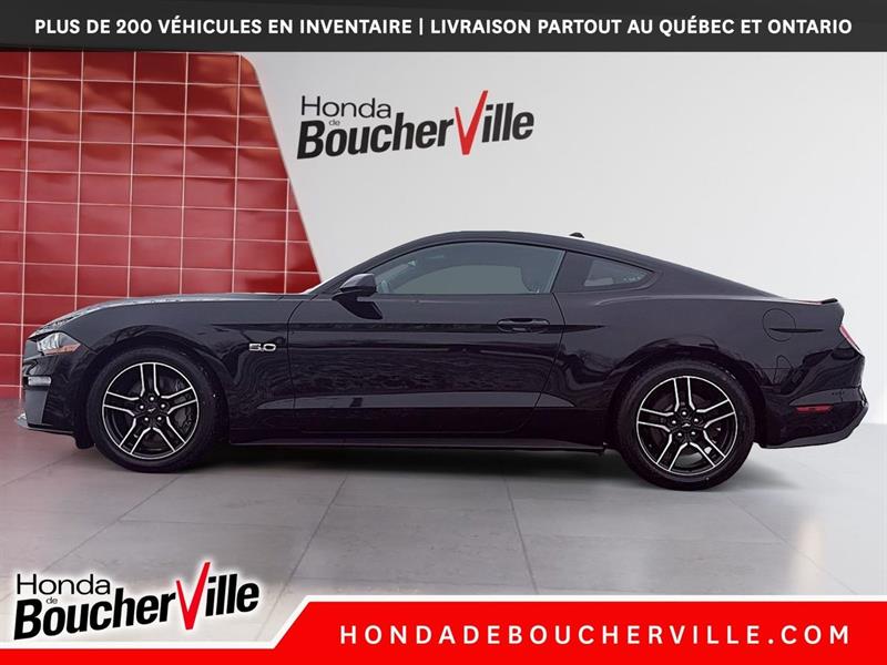ford Mustang 2022 - 3