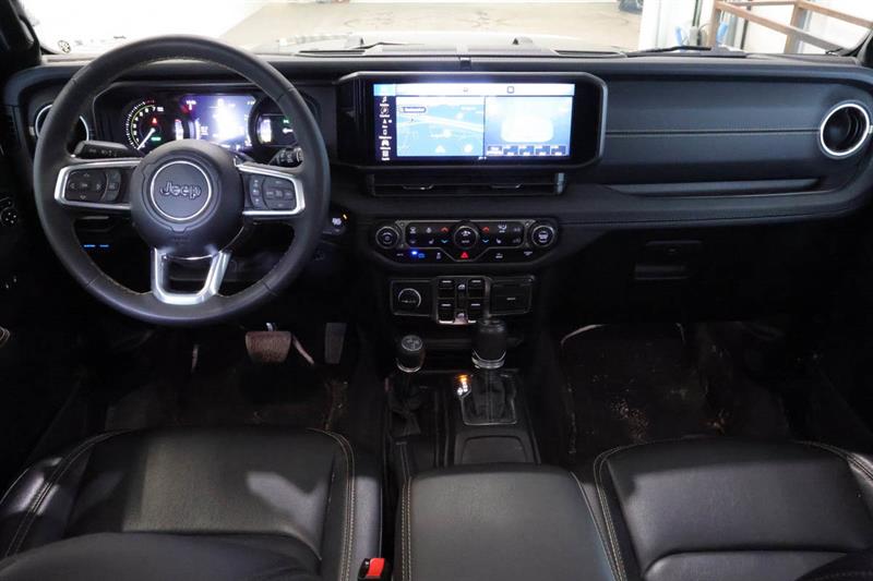 jeep Wrangler 2024 - 13