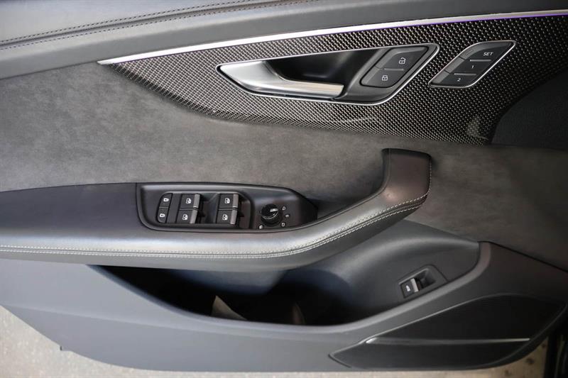 audi SQ8 2020 - 29