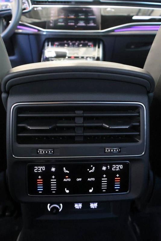 audi SQ8 2020 - 30
