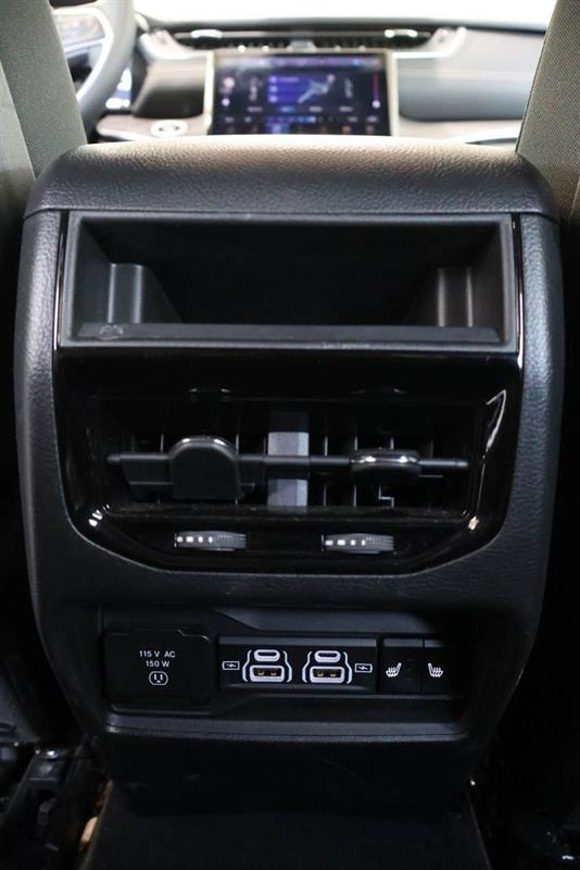 jeep Grand Cherokee 2024 - 31