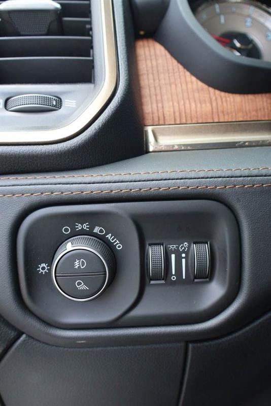 ram 3500 2021 - 27