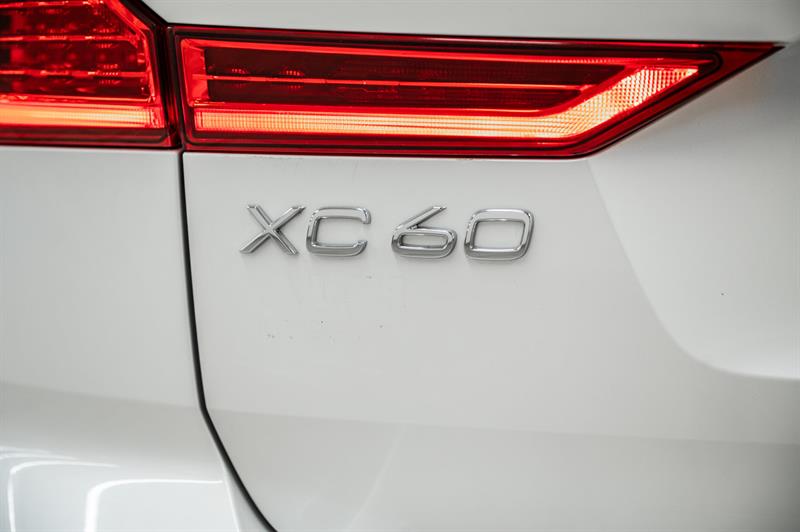 volvo XC60 2021 - 9
