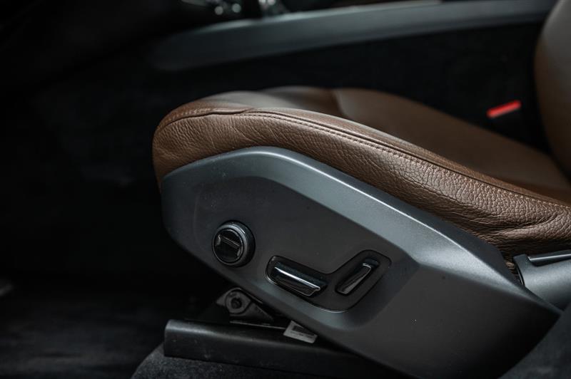 volvo XC60 2021 - 13