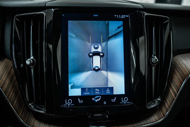 volvo XC60 2021 - 20