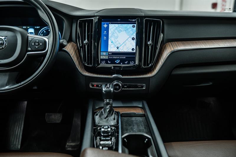 volvo XC60 2021 - 28