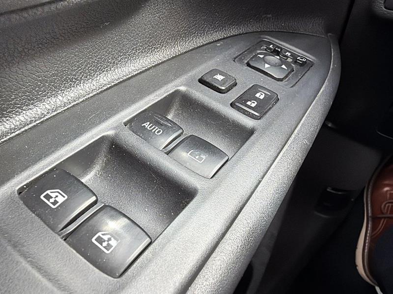 mitsubishi Outlander 2016 - 14