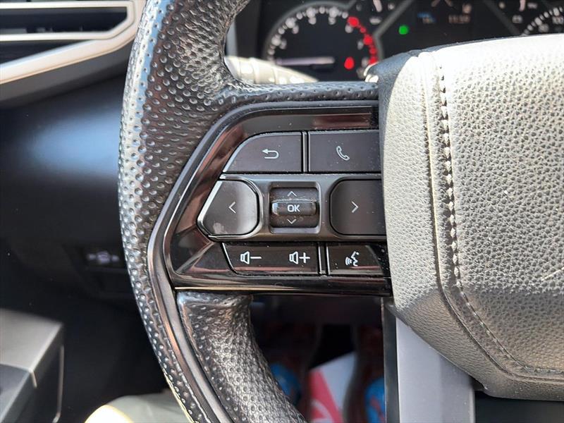 toyota Tundra 2022 - 16