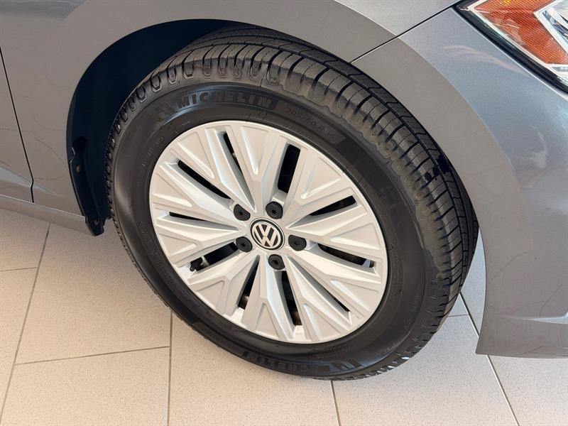 volkswagen Jetta 2019 - 9