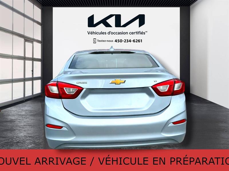 chevrolet Cruze 2018 - 17