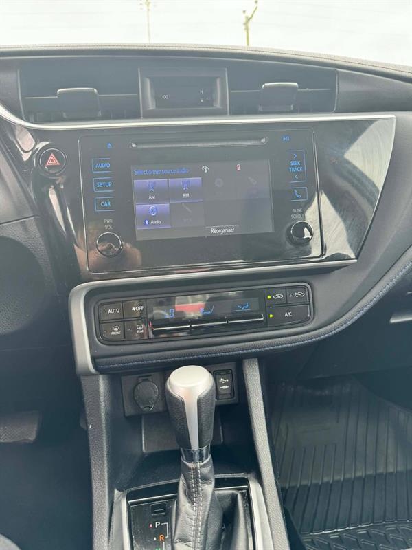 toyota Corolla 2018 - 9