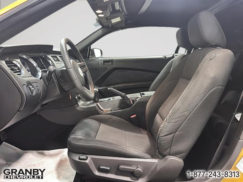 ford Mustang 2010 - 9