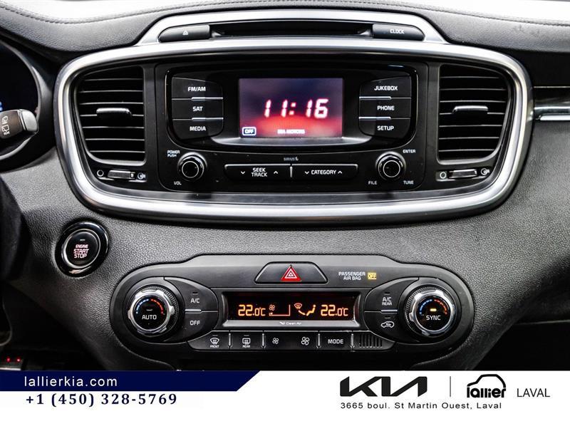kia Sorento 2016 - 24