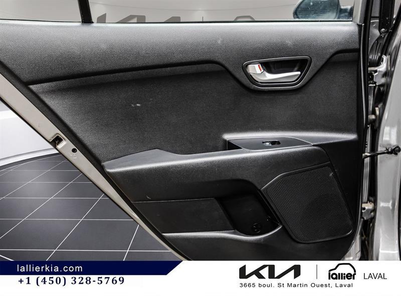 kia Rio 5-door 2023 - 12