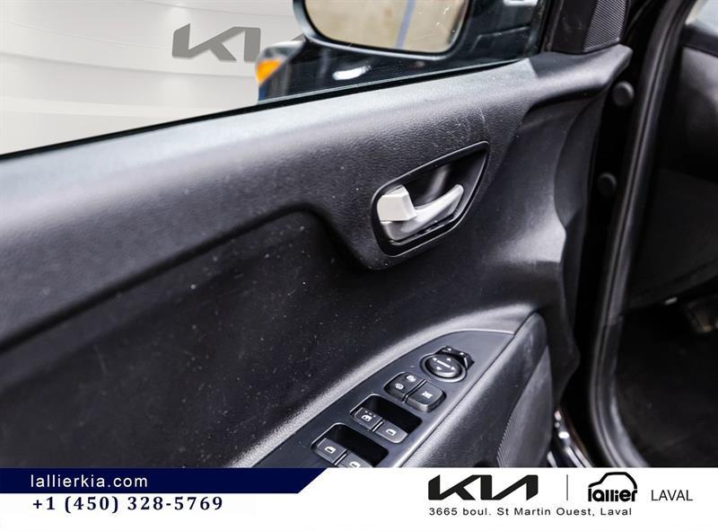 kia Rio 5-door 2020 - 12