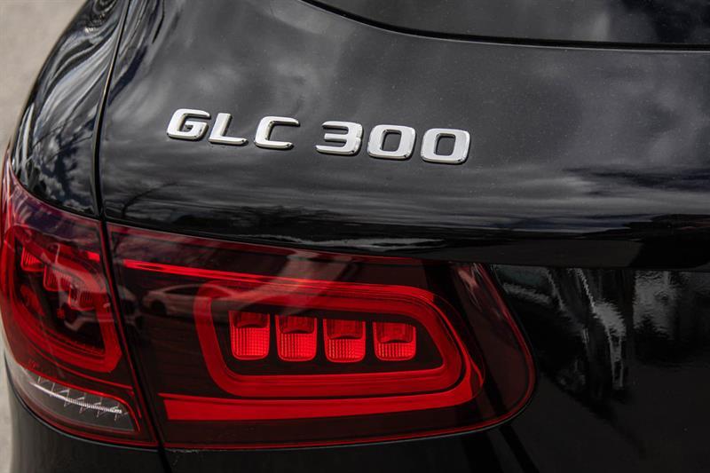 2022 Mercedes-Benz GLC - Image 14