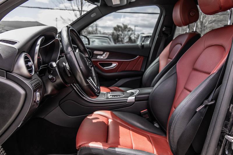 2022 Mercedes-Benz GLC - Image 23
