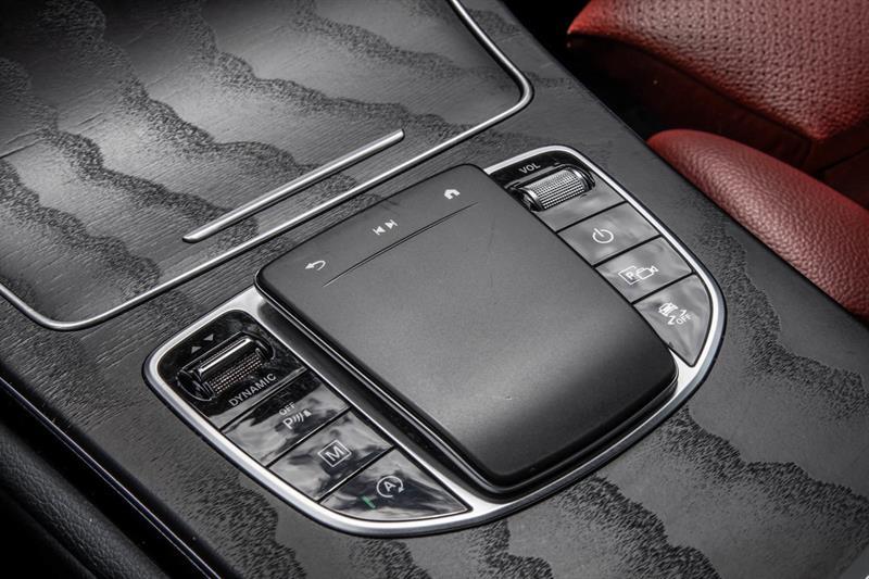 2022 Mercedes-Benz GLC - Image 34