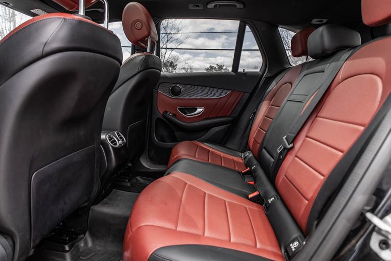2022 Mercedes-Benz GLC - Image 39