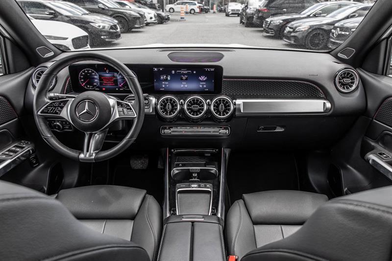 2025 Mercedes-Benz GLB - Image 38