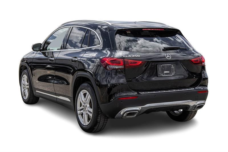 2022 Mercedes-Benz GLA - Image 10