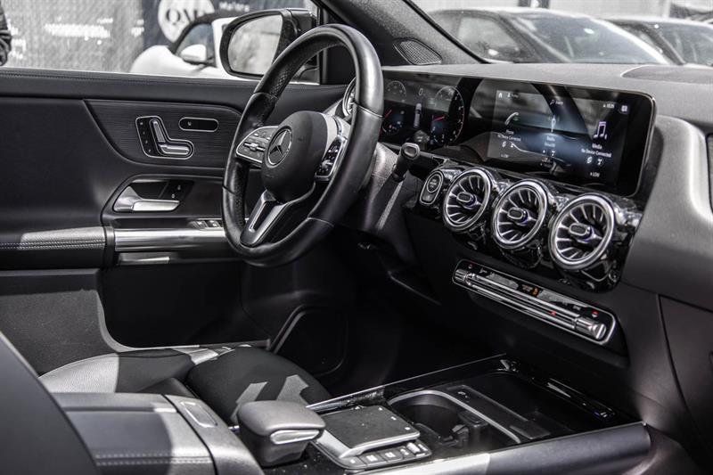 2022 Mercedes-Benz GLA - Image 40