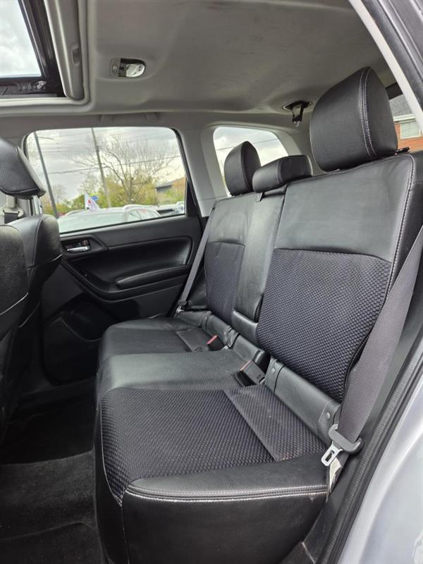 subaru Forester 2015 - 13