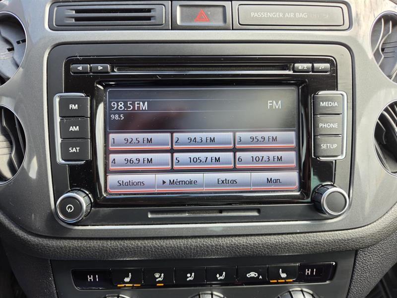 2015 Volkswagen Tiguan - Image 22