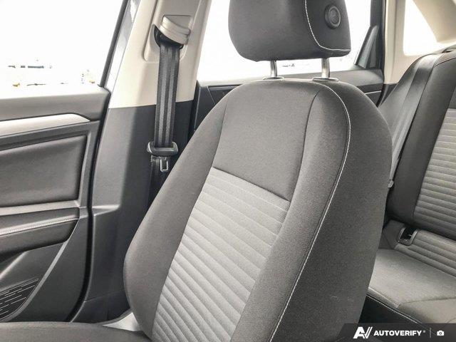 volkswagen Jetta 2025 - 24