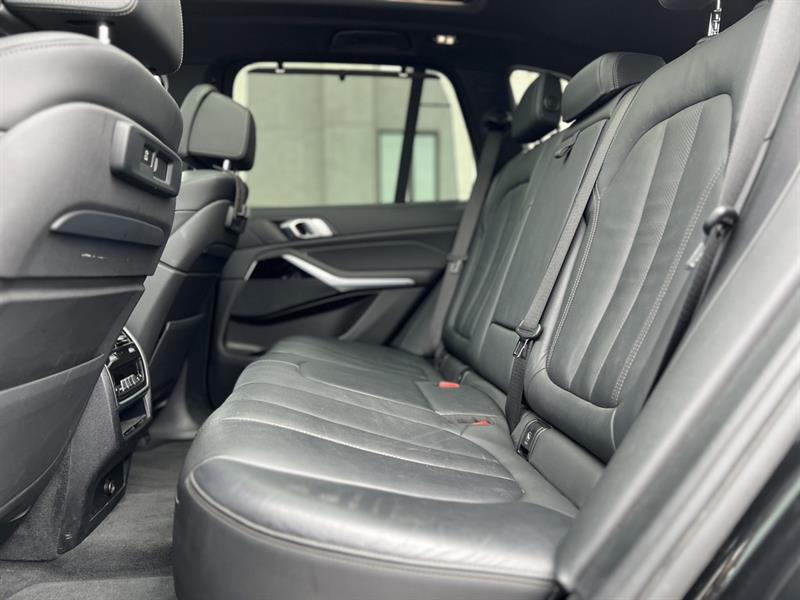 bmw X5 2022 - 34