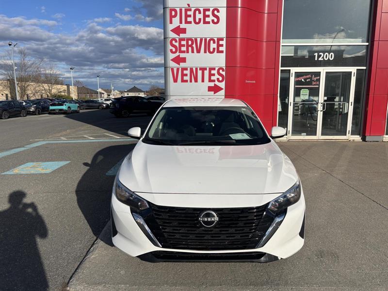 nissan Sentra 2024 - 9