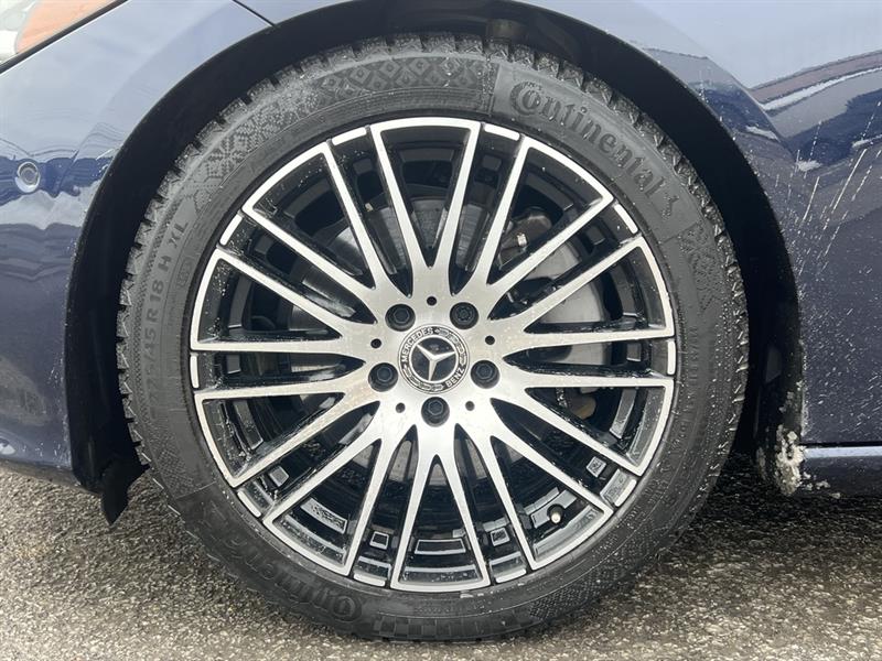 mercedes-benz C-Class 2022 - 9