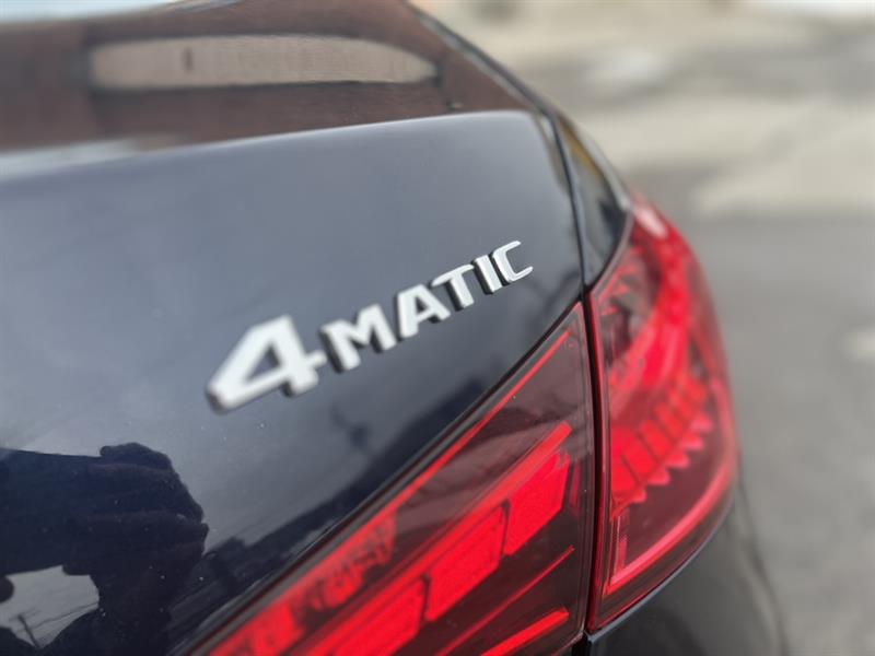 mercedes-benz C-Class 2022 - 12