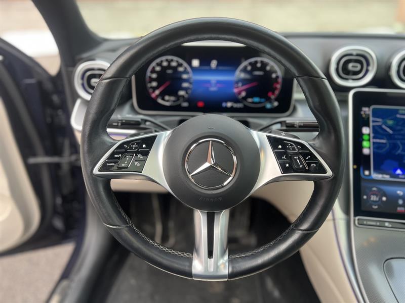 mercedes-benz C-Class 2022 - 32