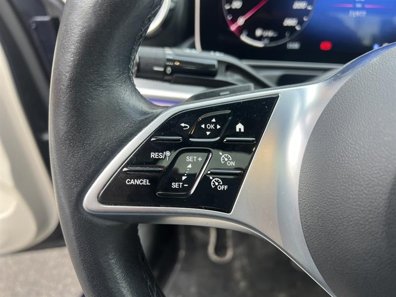 mercedes-benz C-Class 2022 - 33